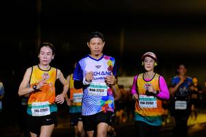 BIB: 27317, 25152, 27517
                            <button type="button" onclick="openModal(8567477)" class="btn btn-primary btn-sm float-right btn-popup" data-toggle="modal" data-target=".modal-high-quality">
                        <i class="fas fa-shopping-cart"></i> Add to Cart
                    </button>
                                            <button type="button" onclick="isThisMe(8567477, true)" class="btn btn-success btn-sm float-right btn-popup btn-isme hidden" data-toggle="tooltip" data-placement="bottom" title="นี่คือรูปของคุณใช่ไหม คลิกที่นี่เพื่อเอาเข้าอัลบั้ม">
                        <i class="fas fa-plus"></i> Add to album
                    </button>
                    <button type="button" onclick="isThisMe(8567477, false)" class="btn btn-warning btn-sm float-right btn-popup btn-isnotme hidden">
                        <i class="fas fa-ban"></i> Remove from album
                    </button>